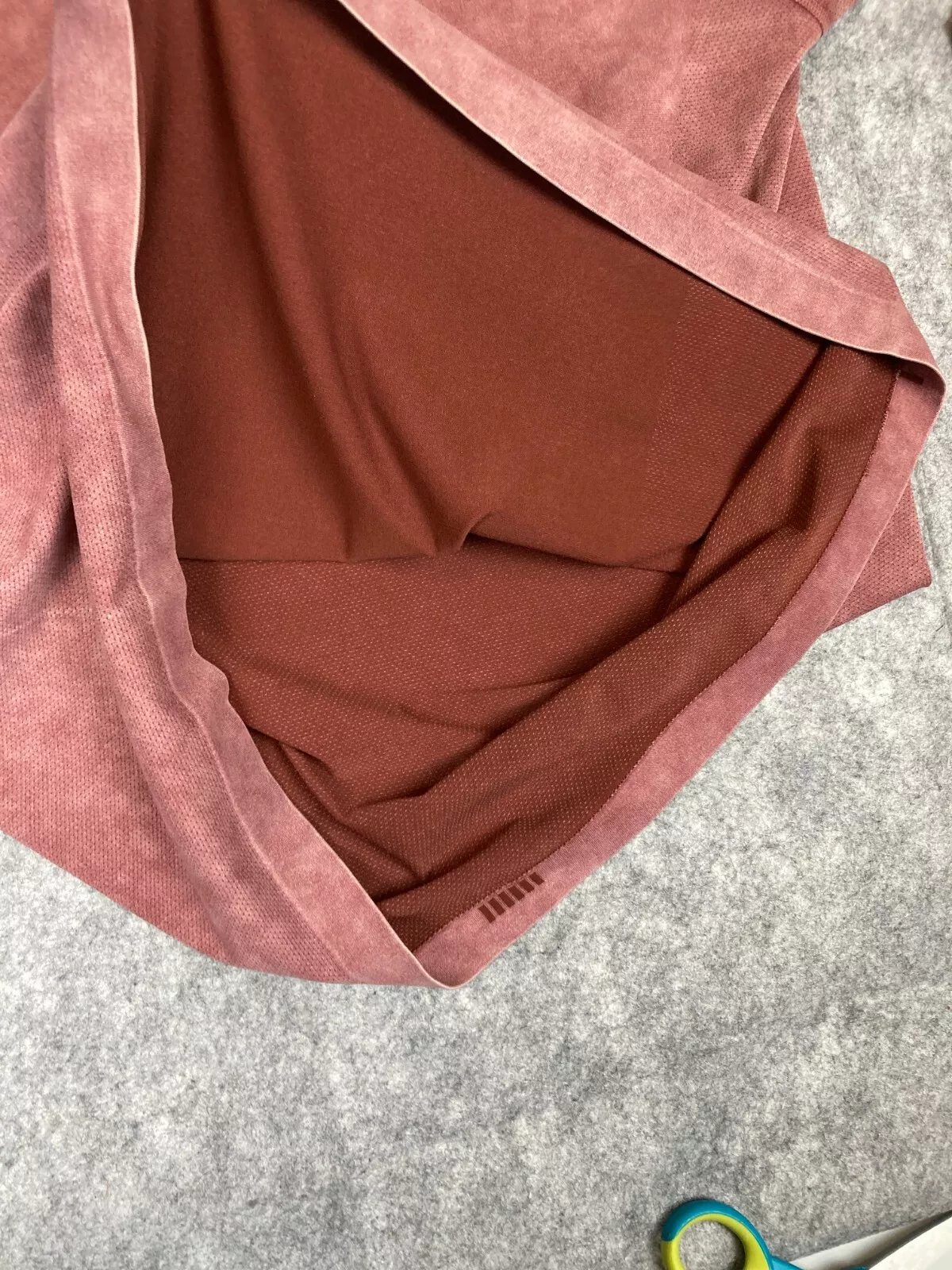 fabletics the training day vented performance shirt