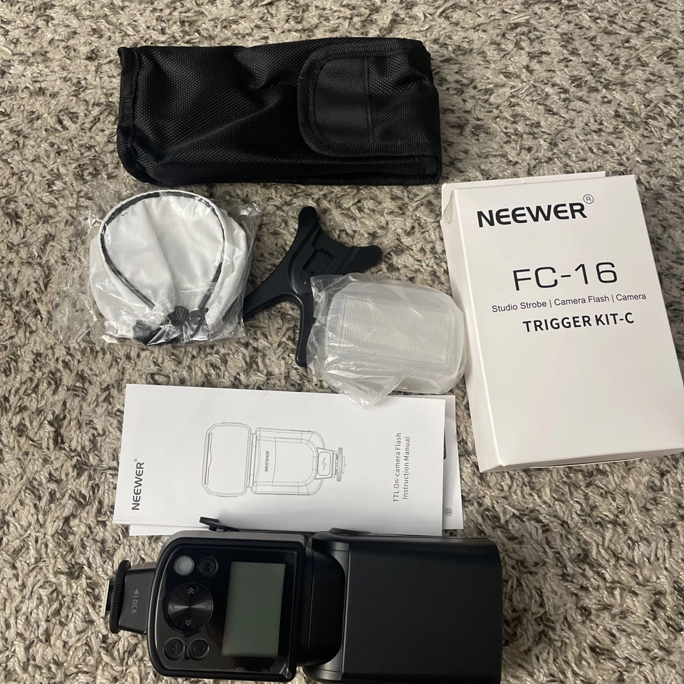 NEEWER Upgraded NW635II-C TTL Camera Flash Speedlite&LCD Screen for Canon EOS - Image 2 of 2