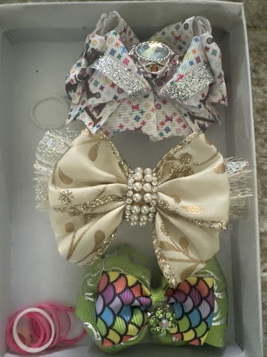 Dog Boutique Lot of Specialty Hair Bows New Rhinestones