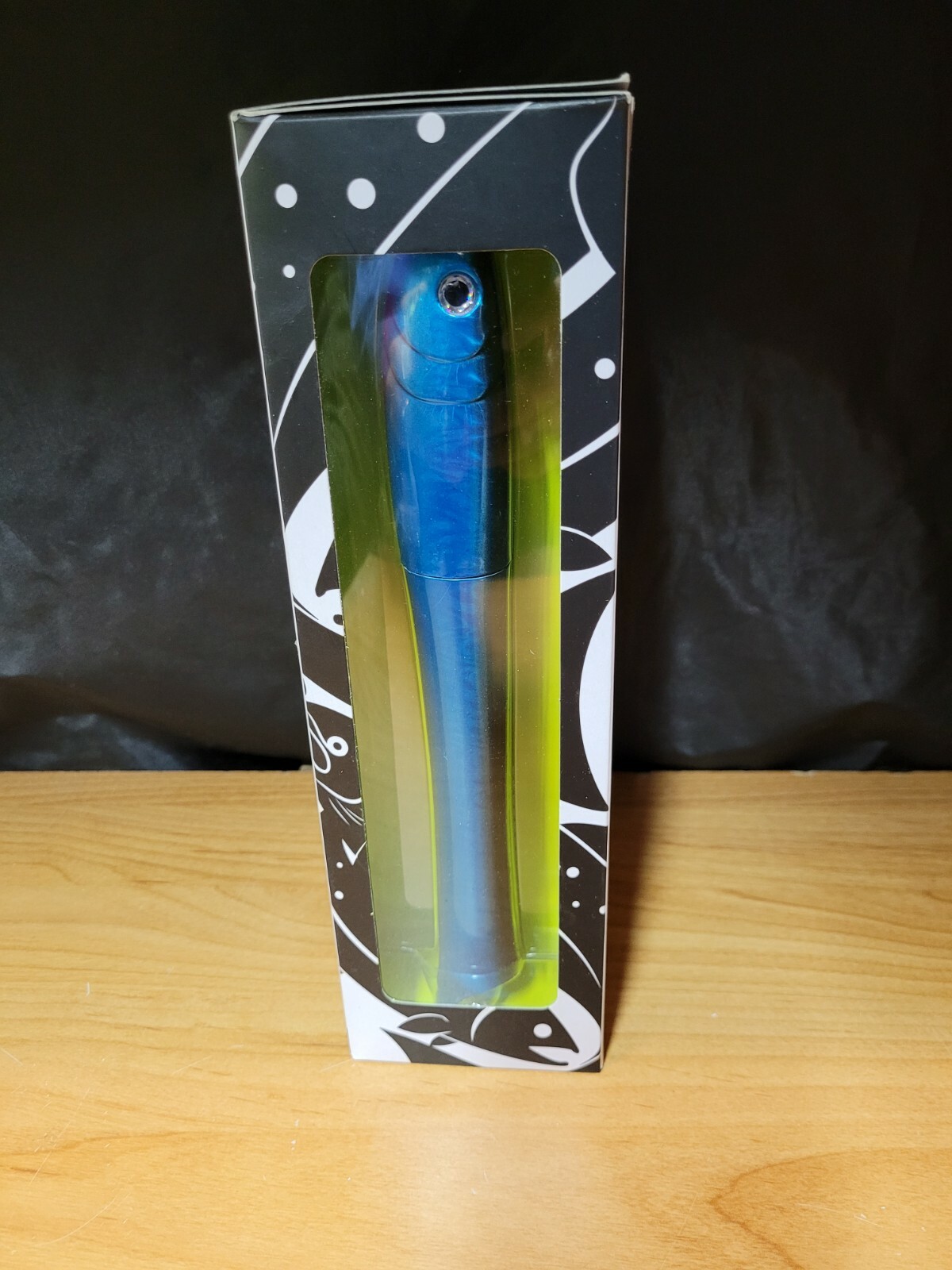 PROTOCOL Nice Catch Pocket Fishing Pole 9" Extends to 40" Ne