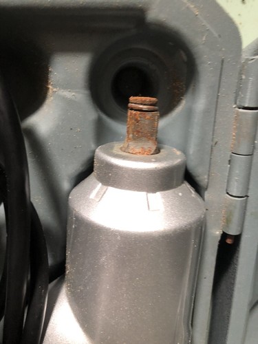 Kobalt 1/2" Impact Wrench 8.5 Amp with Socket set Case As Well See Pics Some We - Picture 7 of 9