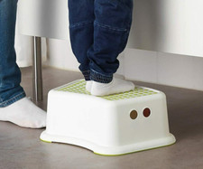 Toddler Step Stool Anti- Slip Stepping Potty Training Toilet Aid Plastic Gripped