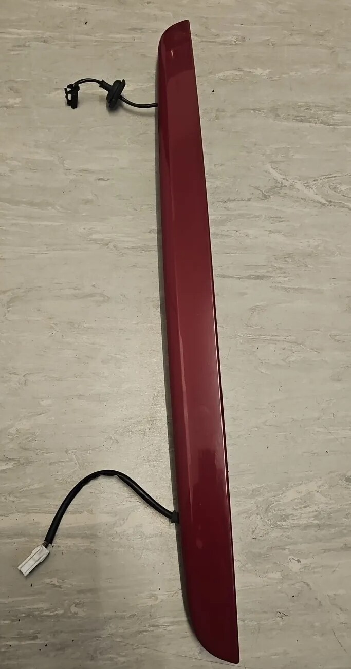 2006 KIA CEED MK1 HATCHBACK TAILGATE REAR BOOT HANDLE IN CHERRY COLOUR