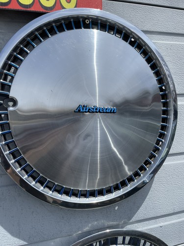 Airstream 15” Set 4 Hubcaps Full Wheel covers Used 1958-84 Blue Accent Stainless - Picture 4 of 10