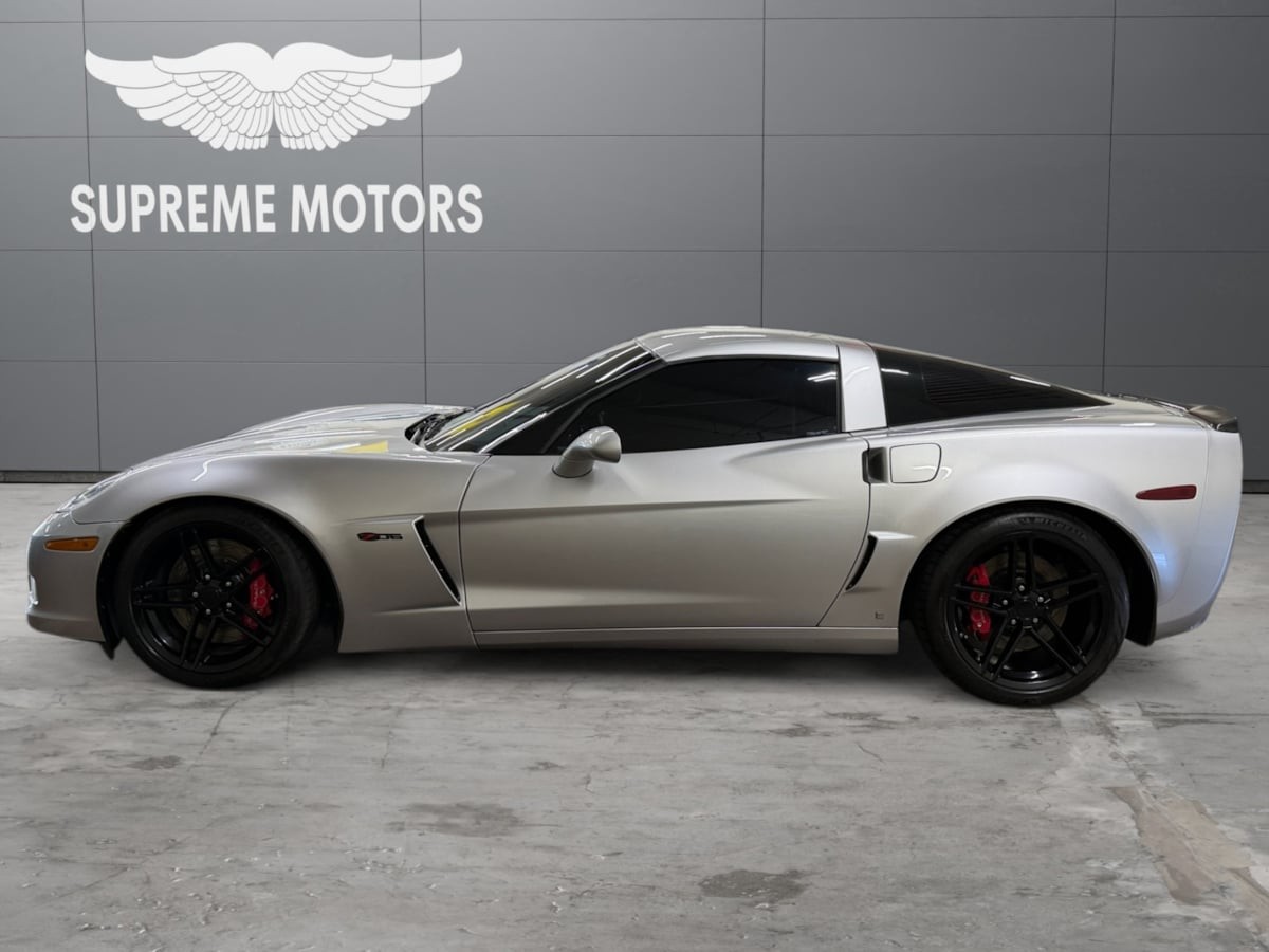2006 Machine Silver Metallic Chevrolet Corvette   | C6 Corvette Photo 2