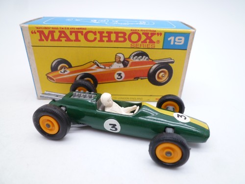 VINTAGE MATCHBOX LESNEY No.19d LOTUS RACING CAR IN ORIGINAL BOX 1965 - Picture 2 of 6