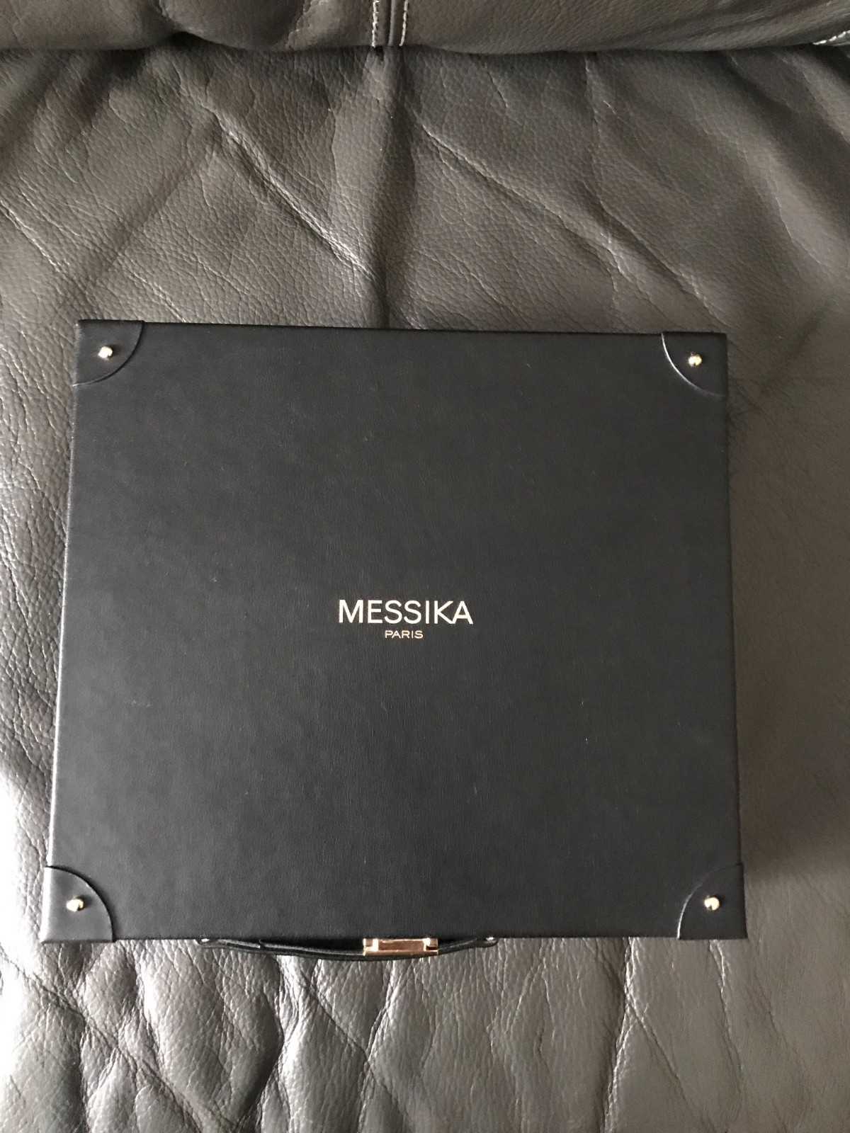 Messika coffret a bijoux nomade pour vos week-ends et escapades