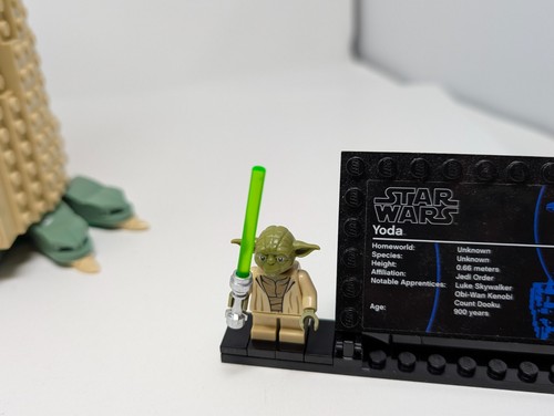 LEGO Star Wars YODA 75255 Complete Build w/ Minifigure Plaque (No Box or Manual) - Picture 5 of 10