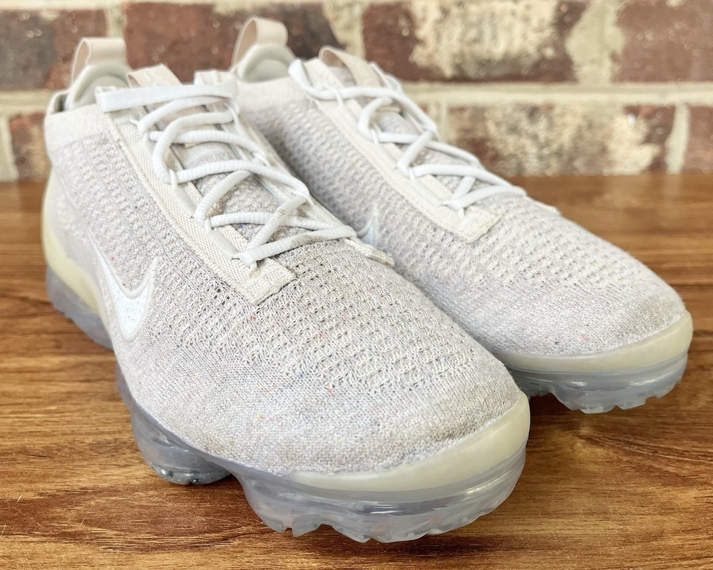 Nike Air VaporMax 2021 Flyknit Oatmeal Womens 8.5 US Sneakers DC9454-101