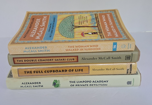 4 ALEXANDER McCALL SMITH NO. 1 LADIES DETECTIVE AGENCY BKS -#5 #11 #13 #16 HC,PB - Picture 3 of 6