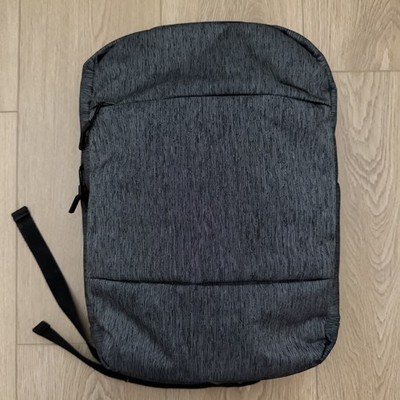 Incase Travel/Laptop Backpack Gray Multiple Compartments Soft Mesh Back CLEAN