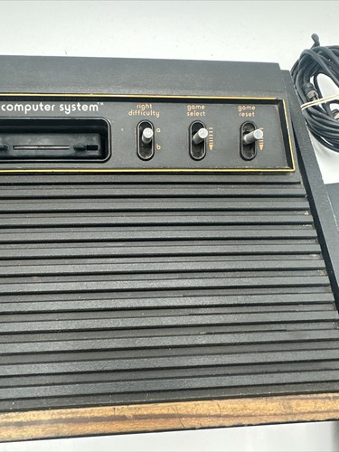 Atari 2600 Sunnyvale HEAVY SIXER: Joysticks, Wires, 10 Games,Inc, 3 Joysticks - Picture 10 of 13