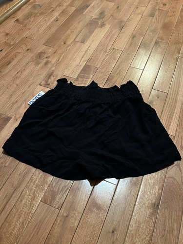 NEW Women's Ambiance Apparel Shorts Small Black Elastic Waistband Tie Front - Picture 3 of 4