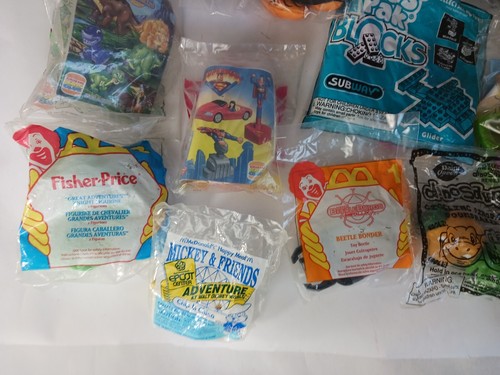 Lot Of 40 Vintage McDonald's, Burger King, Taco Bell, Arby's Etc. Kids Meal Toys - Picture 11 of 23