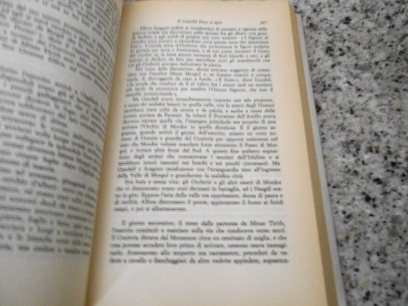 Foto 6 di 8