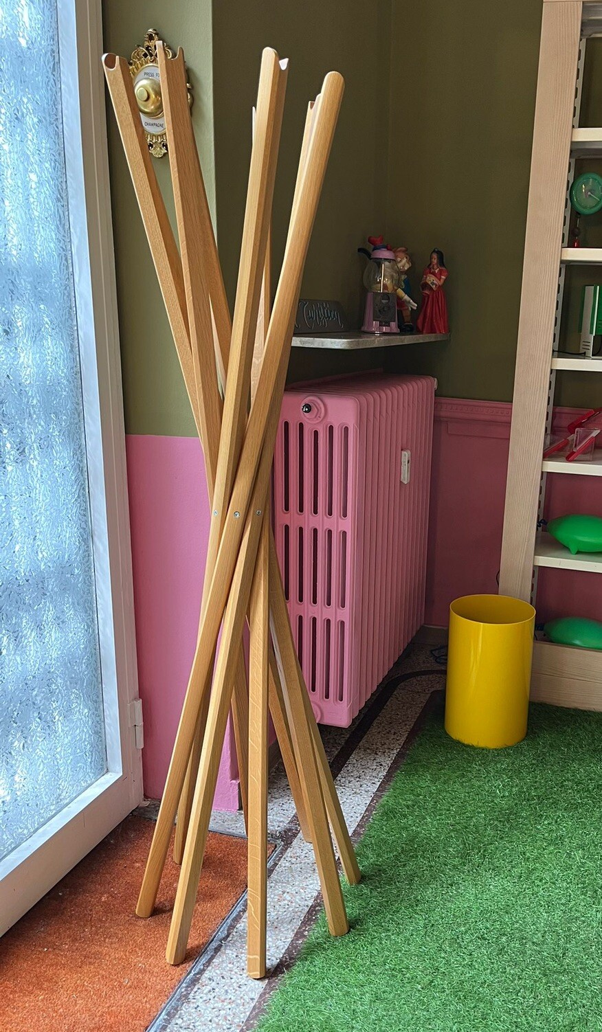 Foto 2 di 9