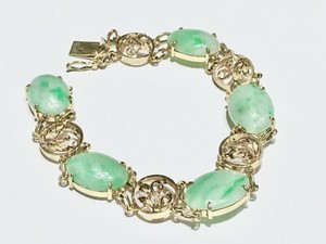14k 15k Chinese green  Jadeite Jade bracelet.