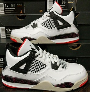 jordan nike 4 retro