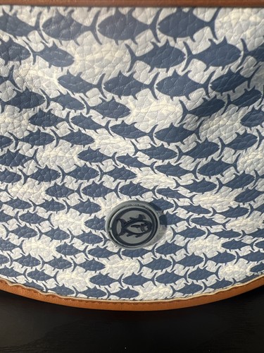 Cubierta de cabeza de conductor Southern Tide Clearwater azul diseño de pez gato de salto - Imagen 9 de 9