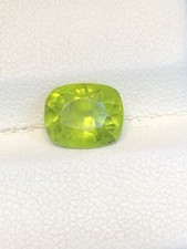 2.70 Carat Faceted Quality Natural Cut Peridot from Pakistan Loose Gemstone
