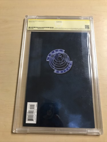 DK III - DARK KNIGHT #1 (CBCS 9.8 SIGNED BY STANLEY ARTGERM LAU) Not CGC - Bild 3 von 4