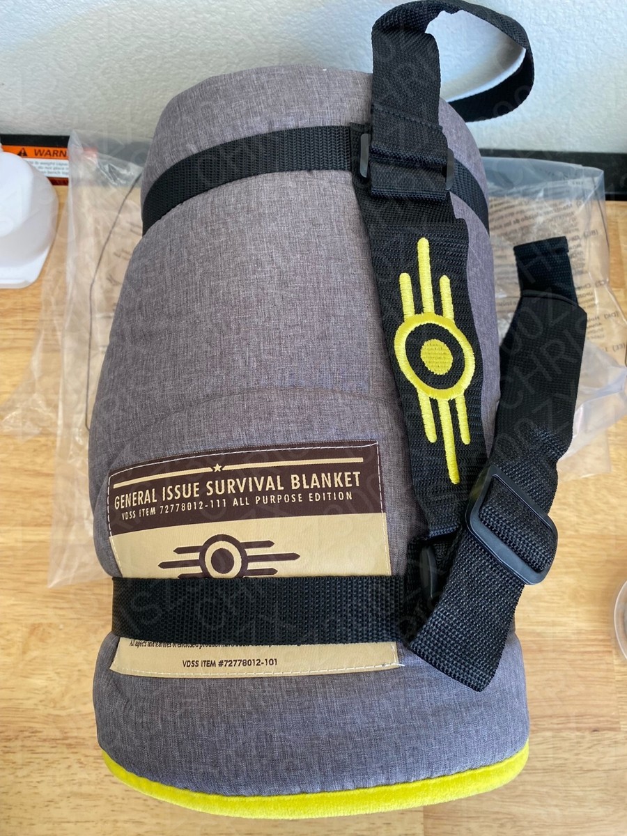 Fallout Vault-Tec サバイバルブランケット Fallout Vault-Tec General Issue Survival Blanket – Official