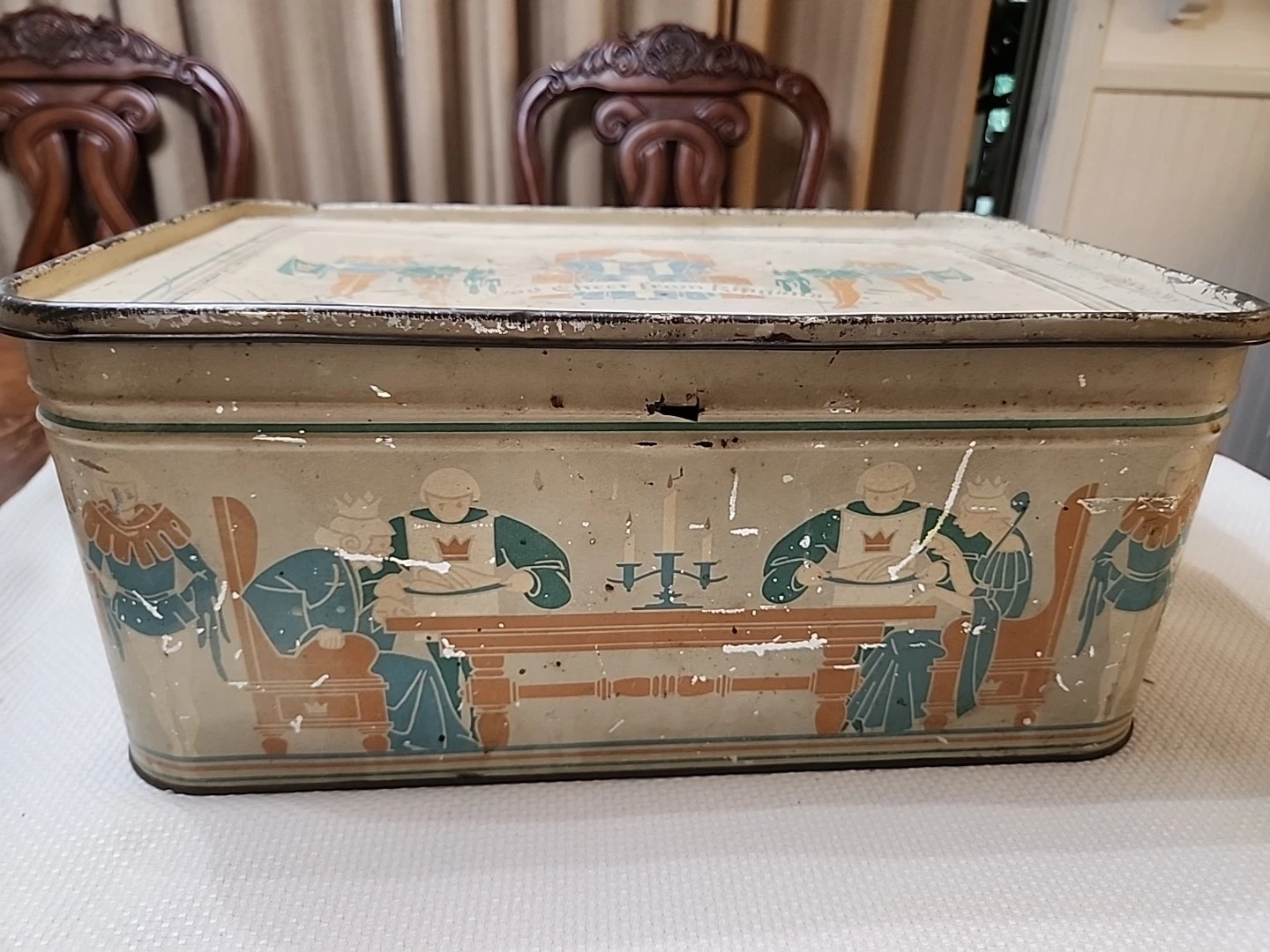 LG Metal Bread Box Vintage