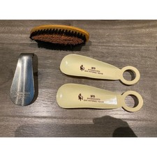 Vintage 4 Piece Shoe Shine Set - Brush W/Horse Hair  Shoe Horns 