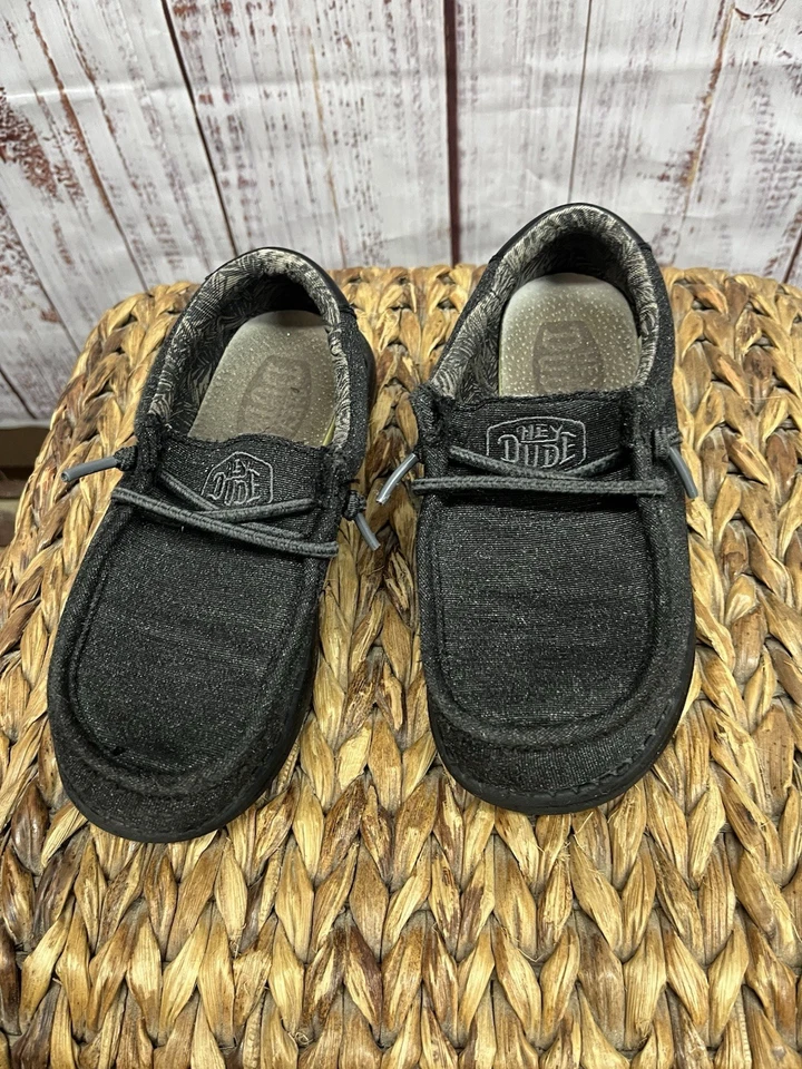 Zapatos deportivos Hey Dude Wally para niños talla 12 grises para caminar cómodos sin cordones Foto 3 de 4
