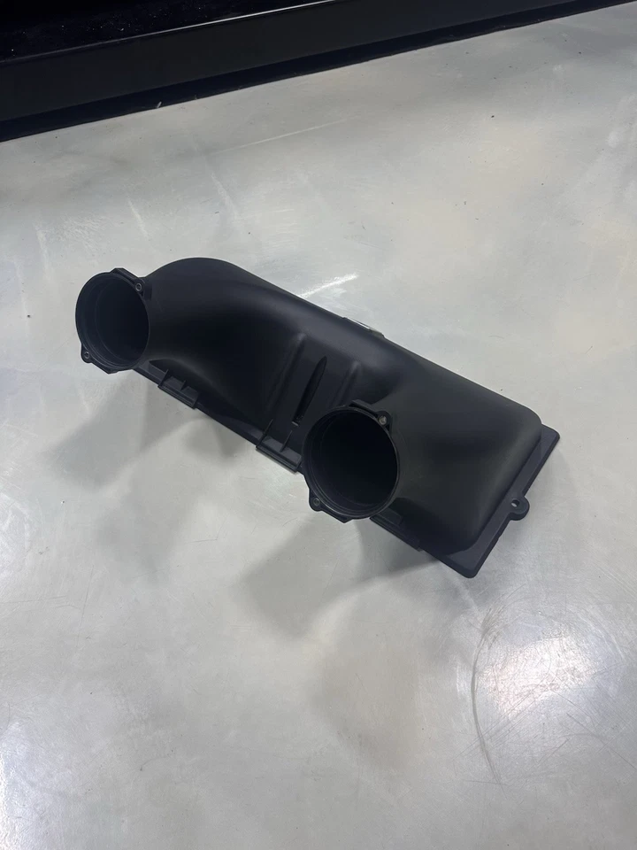 Cubierta de caja de aire Ferrari 458 Italia OEM. Para Ferrari 458 Italia 2009-2015. Foto 4 de 4