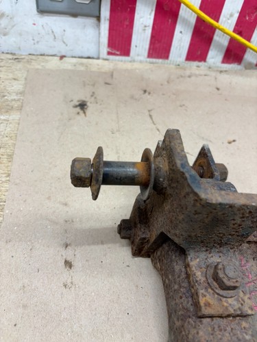 1981 86 87 DODGE D350 W350 W300 REAR LEAF SPRING MOUNT PLATES DANA 70 HOME MADE? - Picture 15 of 21