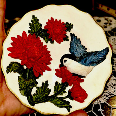 VINTAGE ESTATE 3D RAISED DECORATIVE JAY SPARROW Bird Plate Small Wall Decor