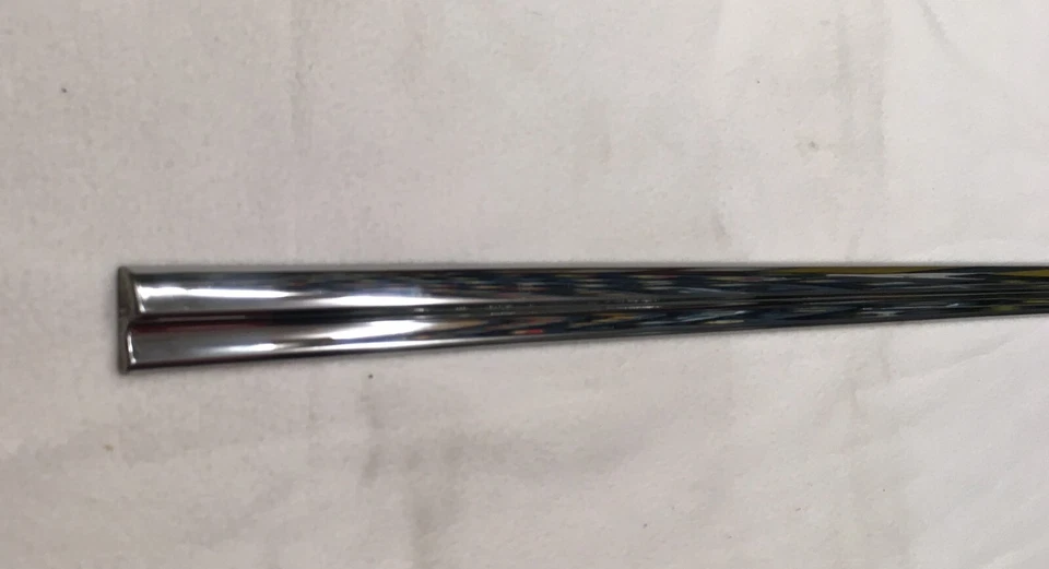 NOS 1955 Plymouth Belvedere para-lama extensão moldura acabamento 4-dr ou vagão - Imagem 4 de 4