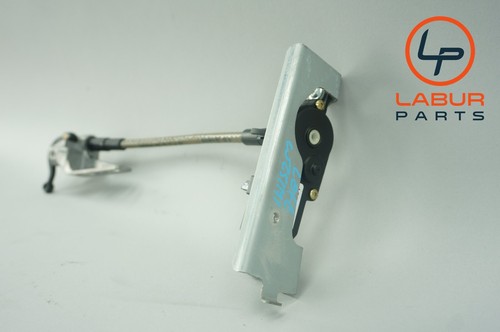 W251 MERCEDES 06-12 R CLASS REAR LEFT SIDE QUARTER WINDOW MOTOR A1211 - Picture 3 of 9