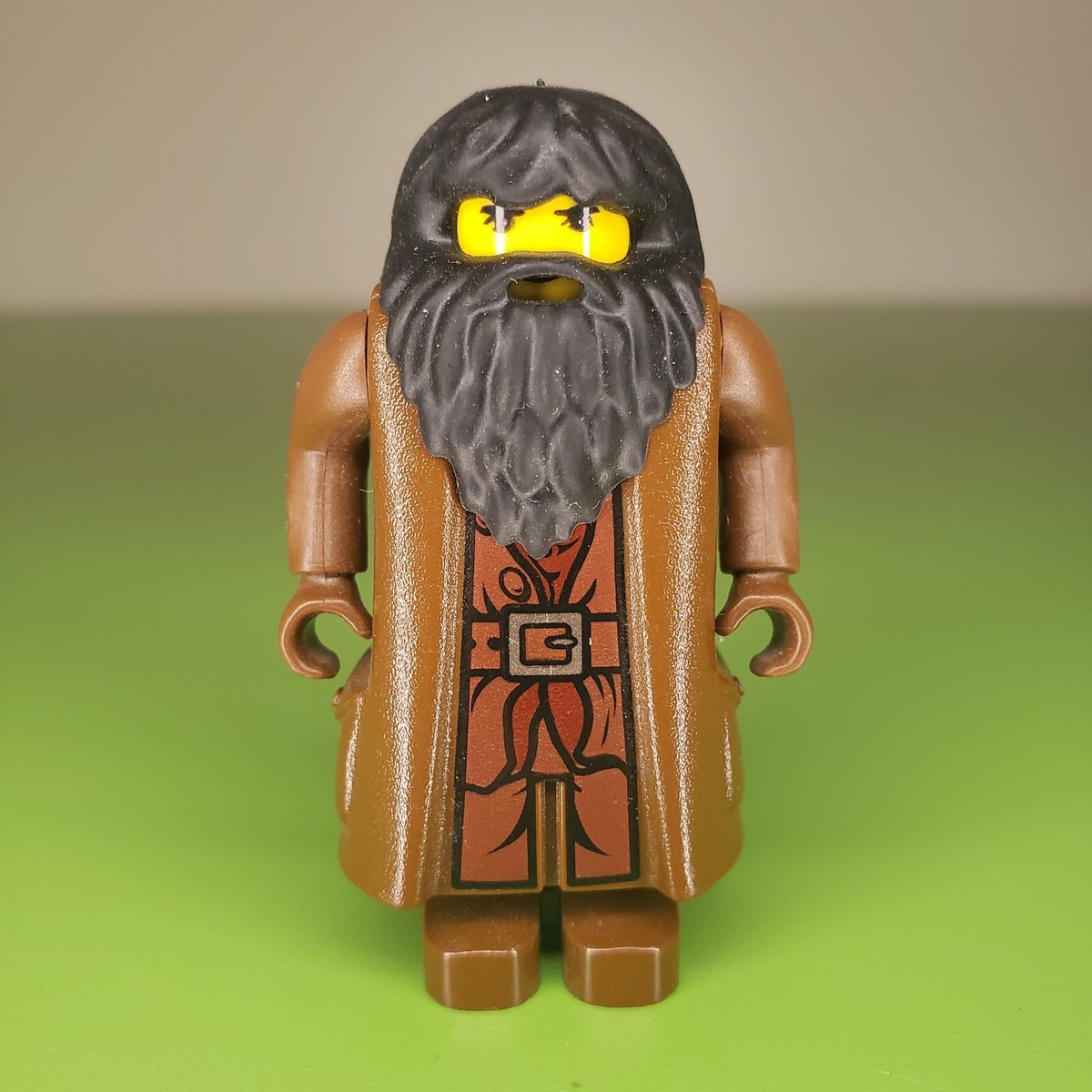 LEGO Harry Potter Rubeus Hagrid Bigfig Yellow Head (hp009) 2001-03