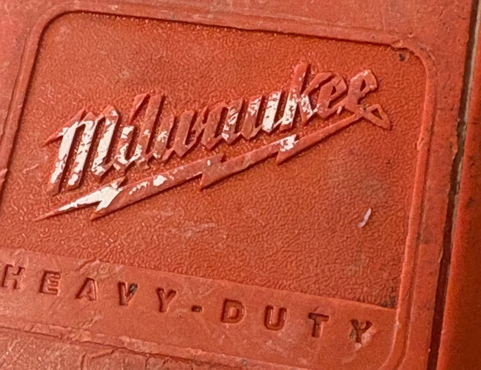 Taladro percutor rotativo de alta resistencia Milwaukee 1-1/2" 5321-21 Foto 4 de 4