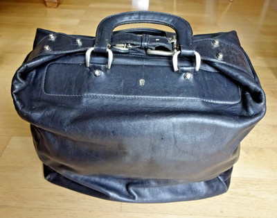 AIGNER Travel Bag Antique Vintage Doctor Bag Midwife Bag Black Leather