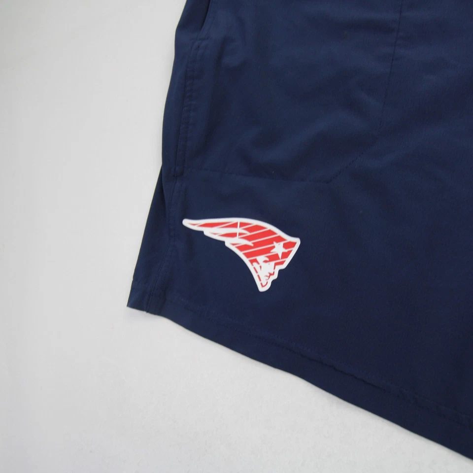 Pantalones Cortos de Práctica Dri-Fit de los New England Patriots Nike NFL On Field Para Hombre Azul Marino Usados Foto 3 de 4