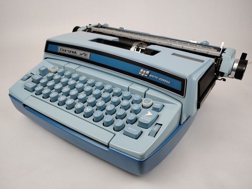 Corona Baby Blue Coronet Super 12 Electric Typewriter & Case Coronamatic Tested! - Picture 2 of 24