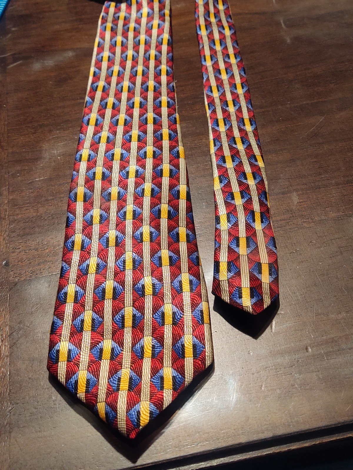 Robert Talbott Nordstrom  Pattern in red, blue, a… - image 2