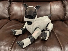 Sony Aibo ERS-210 Everest White Robot Dog - Working!  Supercore Head!