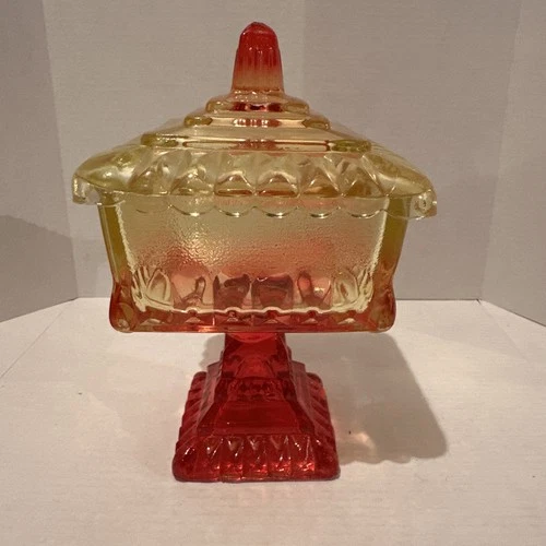 Vtg Amberina Jeanette Glass Square Pedestal Scalloped Edge Candy Dish