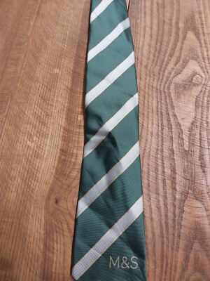 sweater shawl with pockets