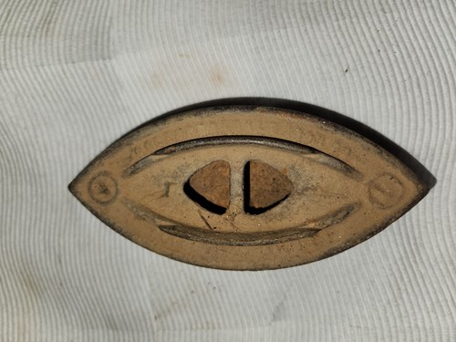5 reliquias americanas antiguas, 3 hierros de hierro fundido, hervidor de hierro fundido + piezas/reparación - Imagen 6 de 24