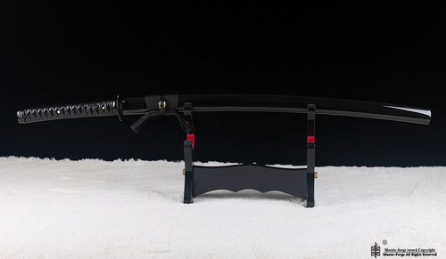 Spada samurai katana giapponese fatta a mano in acciaio nero ad alto tenore di carbonio full tang affilata. - Foto 2 di 12