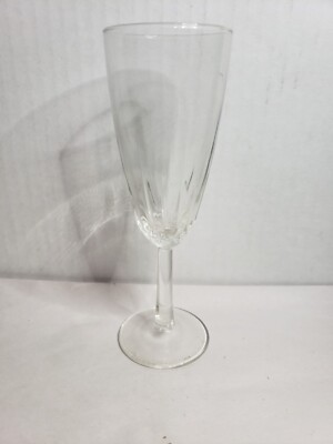 Cristal D'Arques Durand Diamant Fluted Champagne 6-3/4 Inch Crystal Stemware