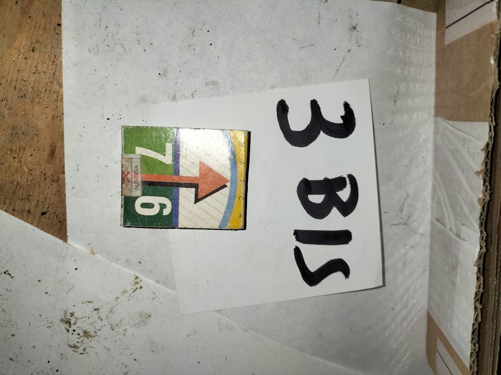 Foto 1 di 6