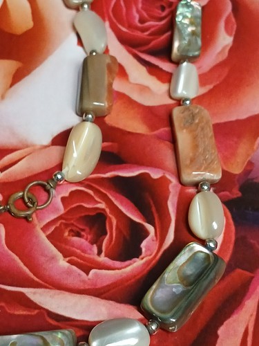Vintage 1950's Polished Abalone Shell Necklace - Picture 5 of 8