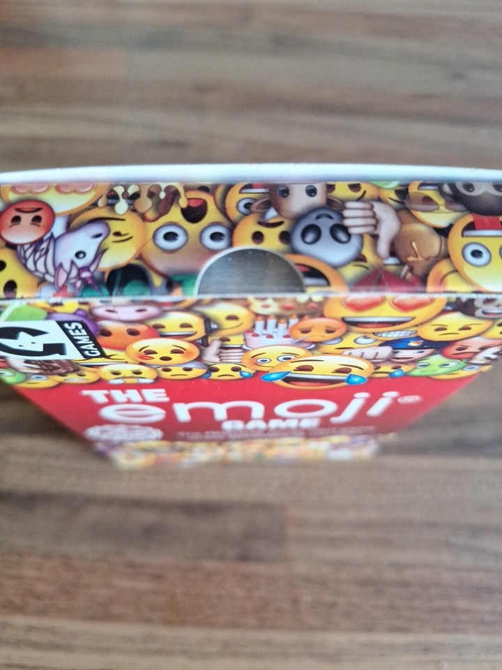Brand New Sealed Ginger Fox The Emoji Game Card Game Family Travel
