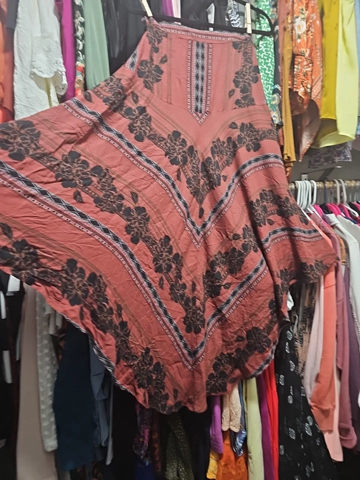 Maxi falda pañuelo asimétrico hippie multi viajero Free People para mujer XS Foto 3 de 4